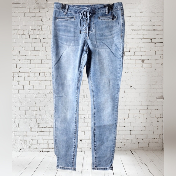 RUE 21 Tie Front High Rise Jeggings Size 10 - New With Tags - Picture 1 of 5